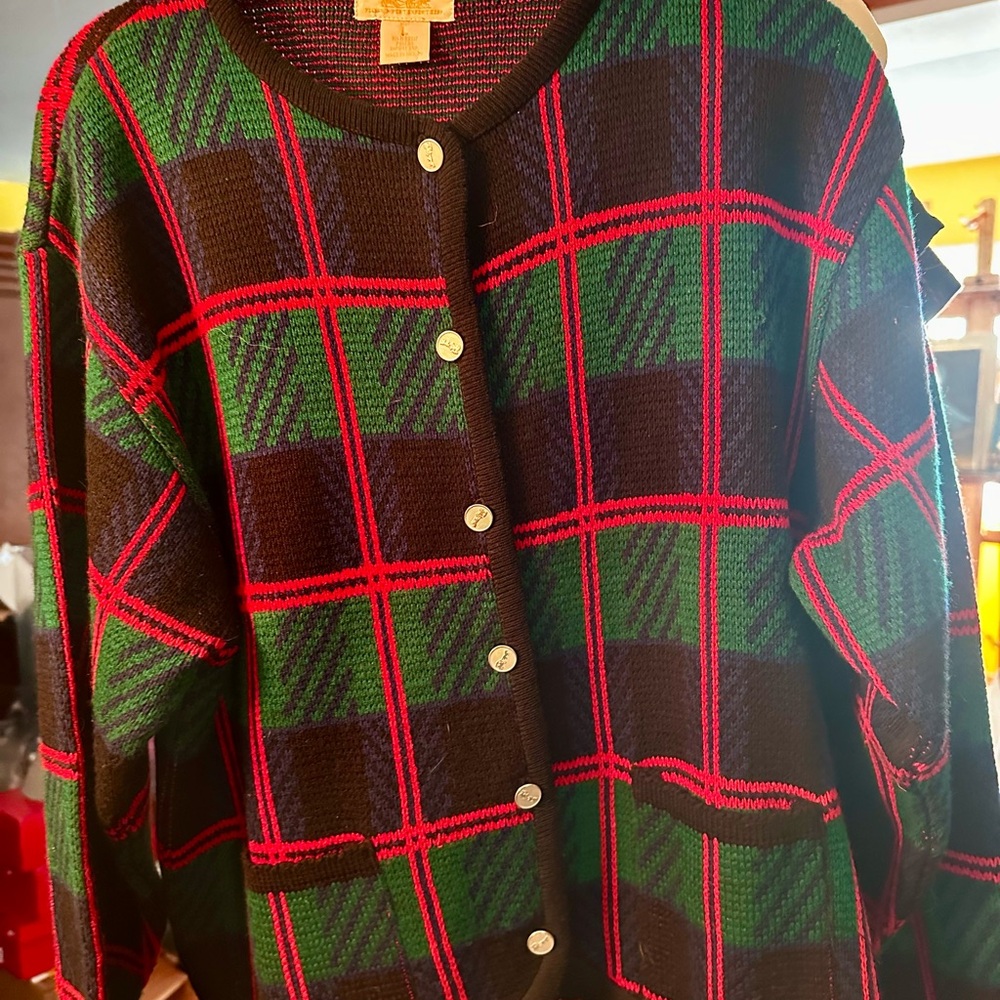 Tally Ho Vintage Black Green Red Plaid Cardigan Sweater *Perfect condition-Rare